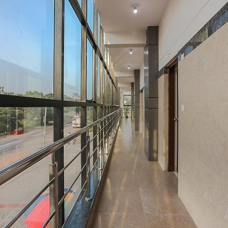 Oyo 22211 Shree Ankanatheshwara Residency Hotel Nanjangud Exterior foto